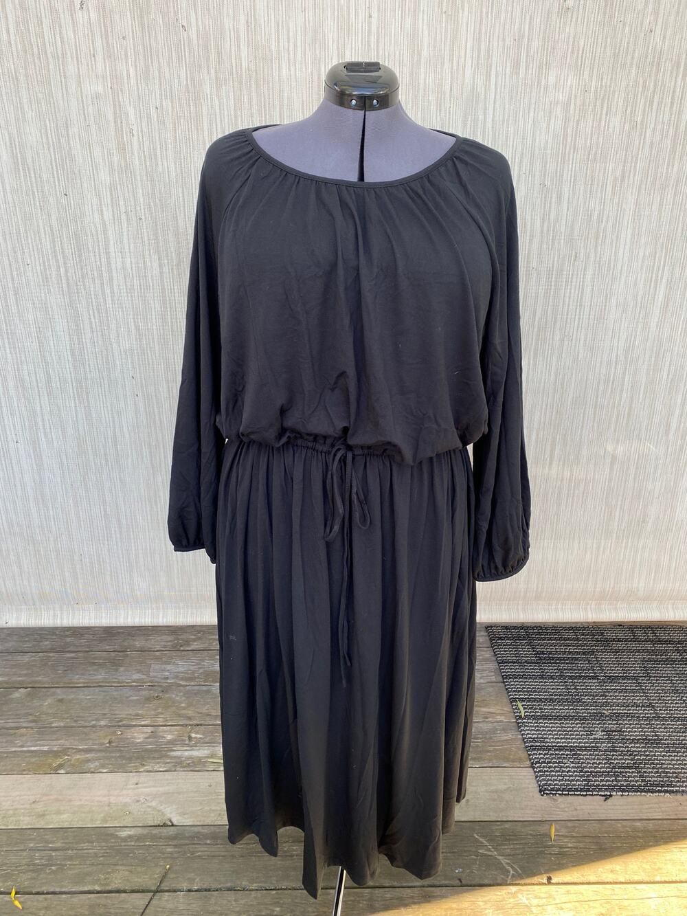 Who What where Dress Black knit sz XXL